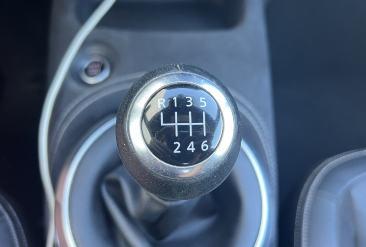 Nissan Juke N-Design 1.0 DIG-T 114 cv * Cuir * Carplay * Siège Chauffant * Caméra