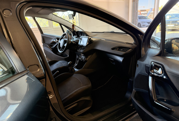 Peugeot 208 PHASE 2 1.6 BLUE HDI 75 / ACTIVE / 2ND MAIN 