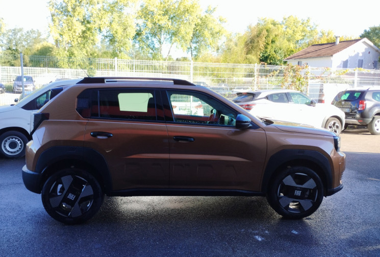 FIAT Grande Panda 1.2 Hybrid 110 La Prima EDCT6 *NEUF 2026