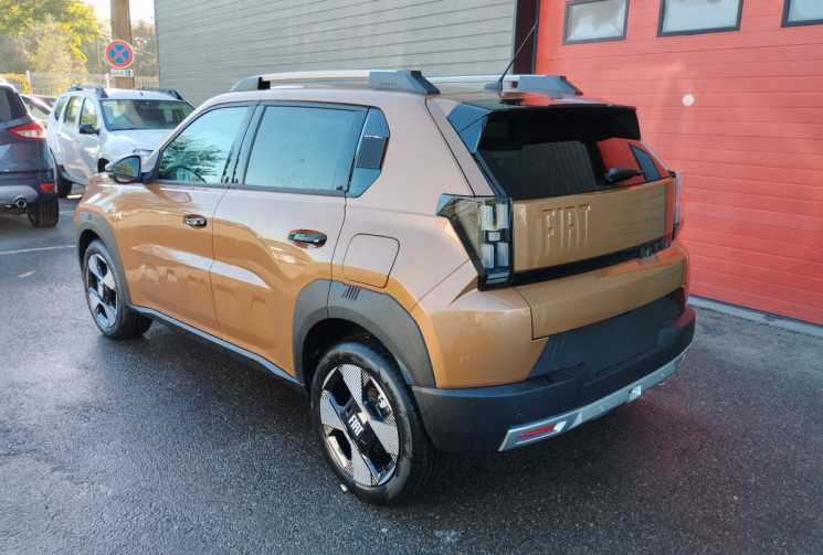 FIAT Grande Panda 1.2 Hybrid 110 La Prima EDCT6 *NEUF 2026