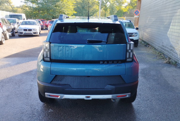 FIAT Grande Panda 1.2 Hybrid 110 La Prima EDCT6 *NEUF 2026