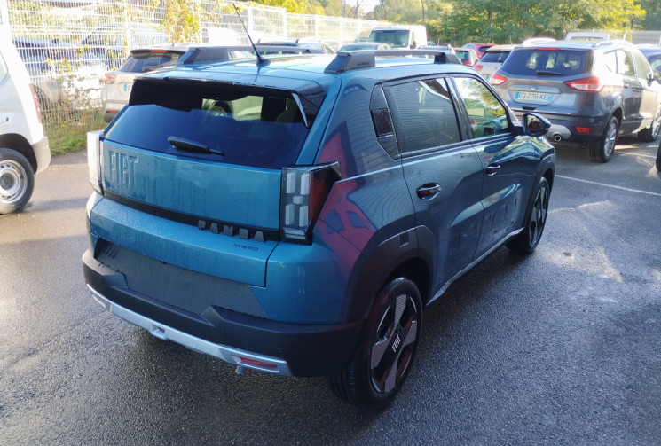 FIAT Grande Panda 1.2 Hybrid 110 La Prima EDCT6 *NEUF 2026