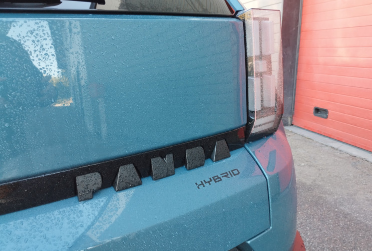 FIAT Grande Panda 1.2 Hybrid 110 La Prima EDCT6 *NEUF 2026