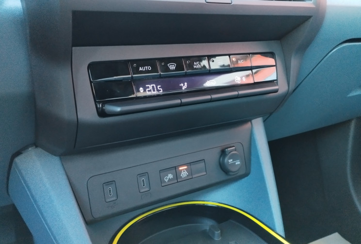 FIAT Grande Panda 1.2 Hybrid 110 La Prima EDCT6 *NEUF 2026