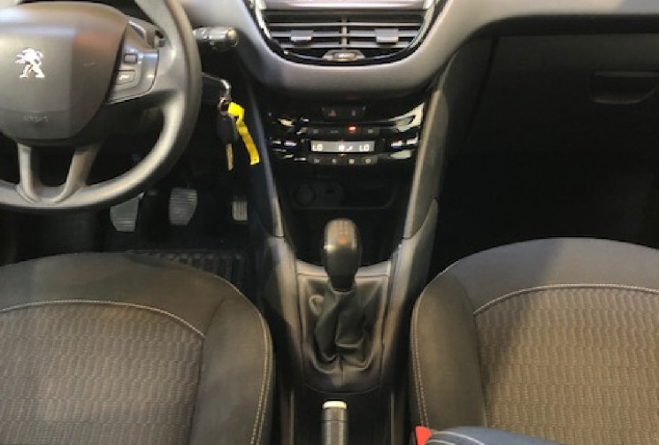 Peugeot 208 ACTIVE BLEUHDI 100CH 