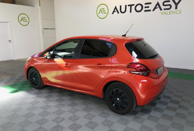 Peugeot 208 ACTIVE BLEUHDI 100CH 