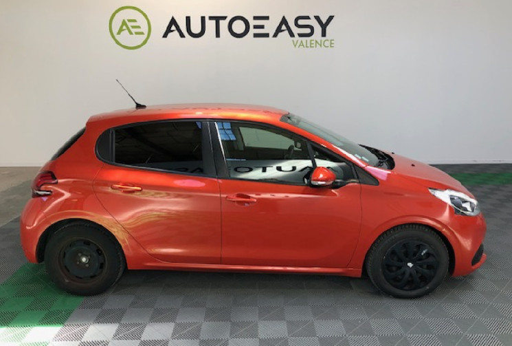 Peugeot 208 ACTIVE BLEUHDI 100CH 