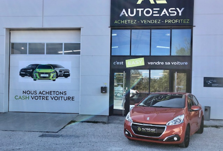 Peugeot 208 ACTIVE BLEUHDI 100CH 