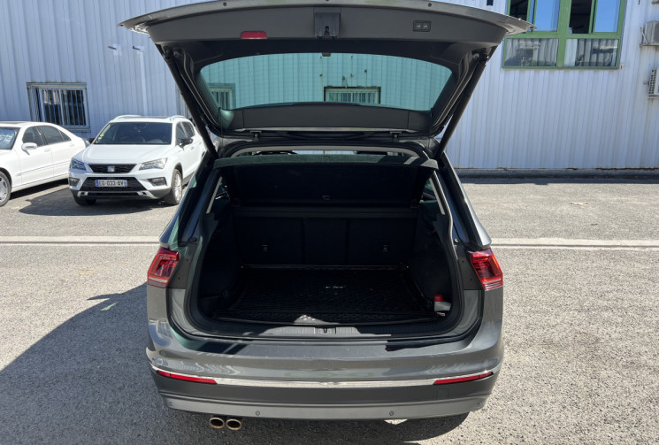 Volkswagen Tiguan 2.0 TDI 150 cv DSG7 Carat Exclusive * Entretien Complet * Virtual Cockpit * TO 