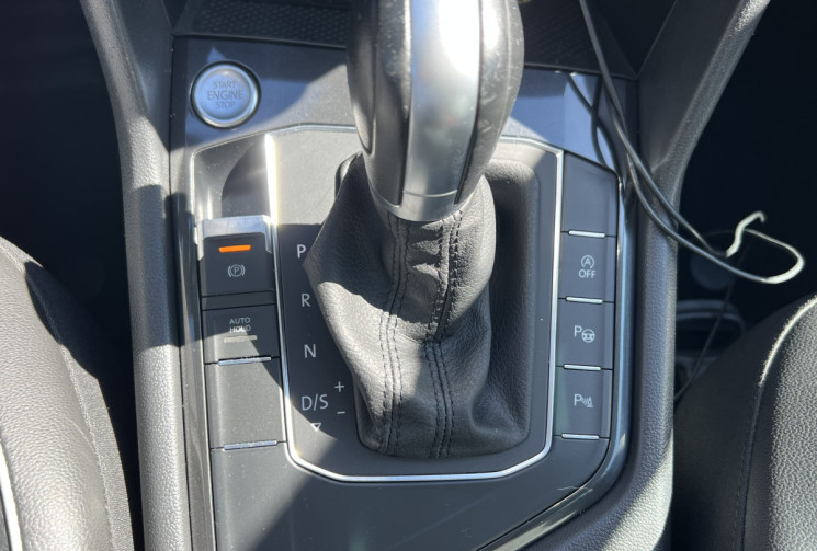 Volkswagen Tiguan 2.0 TDI 150 cv DSG7 Carat Exclusive * Entretien Complet * Virtual Cockpit * TO 