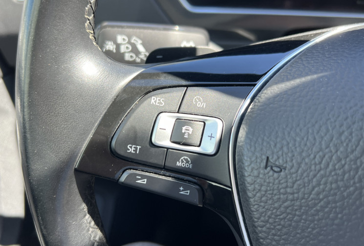 Volkswagen Tiguan 2.0 TDI 150 cv DSG7 Carat Exclusive * Entretien Complet * Virtual Cockpit * TO 