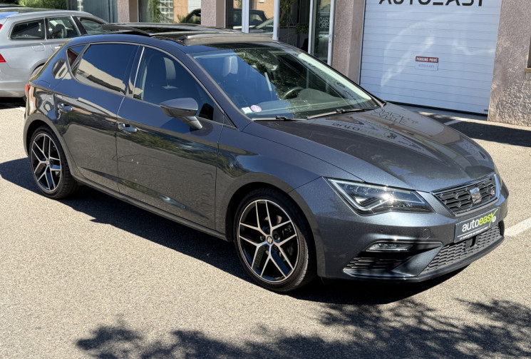 SEAT Leon 1.5 TSI 150 ch ACT FR DSG7 / Toit ouvrant / Suivi intégral