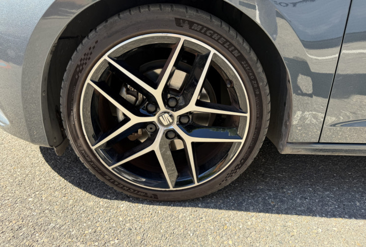 SEAT Leon 1.5 TSI 150 ch ACT FR DSG7 / Toit ouvrant / Suivi intégral