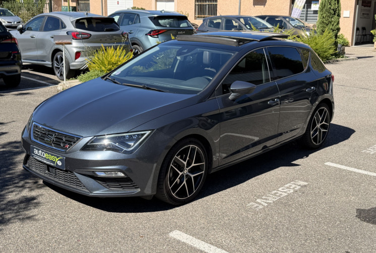 SEAT Leon 1.5 TSI 150 ch ACT FR DSG7 / Toit ouvrant / Suivi intégral