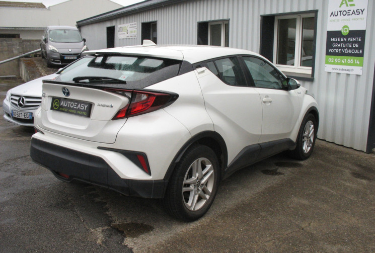 Toyota C-HR 1.8 HYBRID DYMAMIC