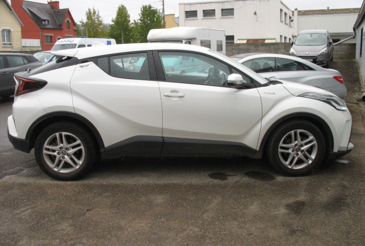 Toyota C-HR 1.8 HYBRID DYMAMIC