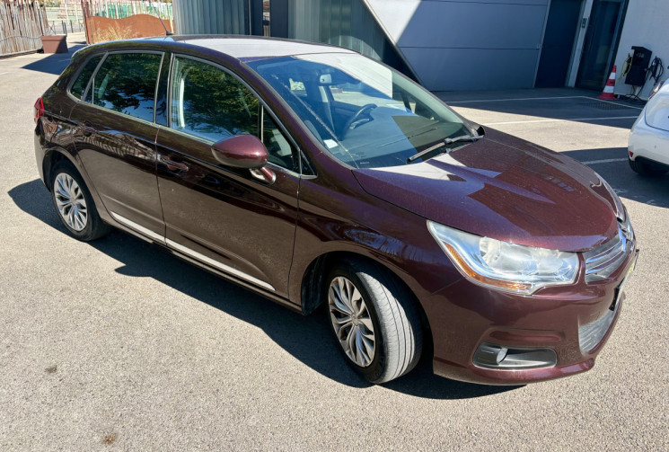 Citroën C4 1.6 VTI 120cv / Chaine de distribution neuve / Révisée / 114000km / Très bon état