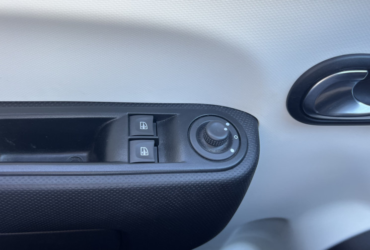 Renault Twingo 1.0 sce 75 cv Phase 2 LIMITED * Feux Led