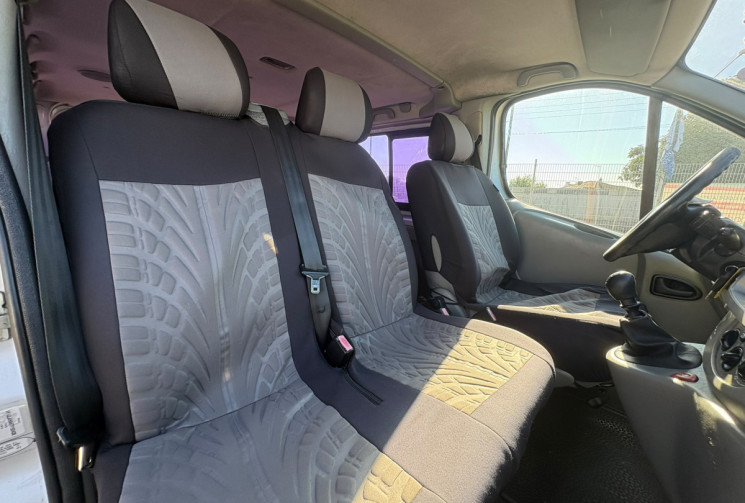 Renault Trafic  II Combi Phase 2 L1H1 2.0 115 / FINITION AUTHENTIQUE /ENTRETIEN SUIVI