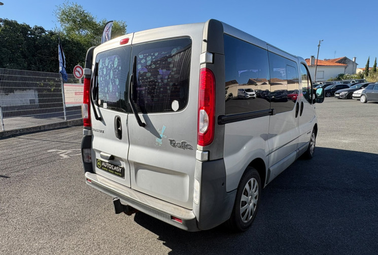 Renault Trafic  II Combi Phase 2 L1H1 2.0 115 / FINITION AUTHENTIQUE /ENTRETIEN SUIVI