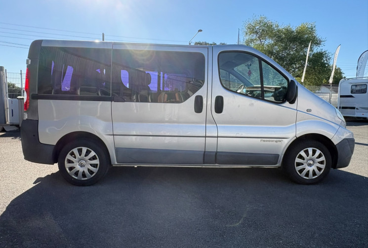 Renault Trafic  II Combi Phase 2 L1H1 2.0 115 / FINITION AUTHENTIQUE /ENTRETIEN SUIVI