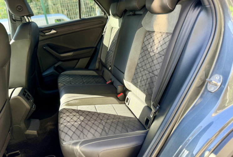 Volkswagen T-Roc Ph.2 2.0 TDI 150 R Line DSG7 / CarPlay / Camera de recul / Roue de secours 