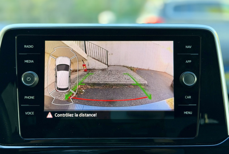 Volkswagen T-Roc Ph.2 1.5 TDI 150 R Line DSG7 / CarPlay / Camera de recul / Roue de secours 
