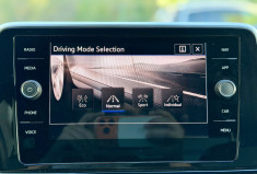 Volkswagen T-Roc Ph.2 2.0 TDI 150 R Line DSG7 / CarPlay / Camera de recul / Roue de secours 