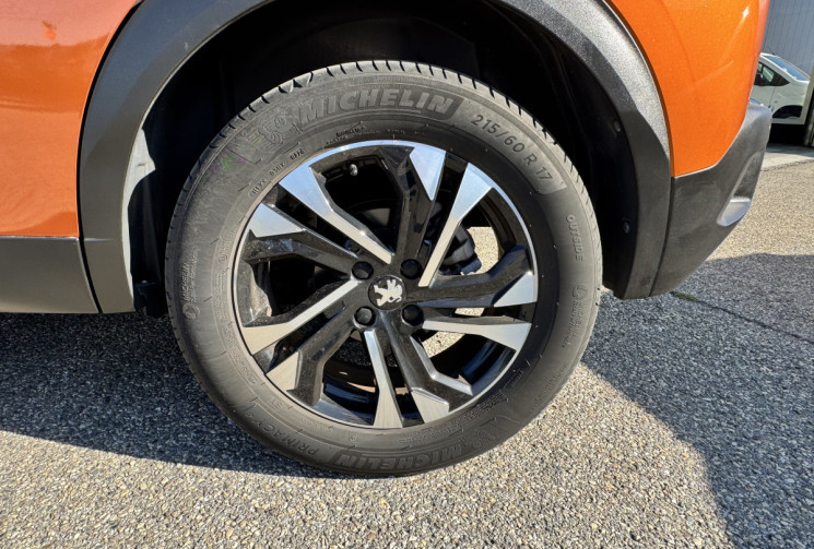Peugeot 2008 BlueHDi 100 S&S BVM6 Allure - 1ère main