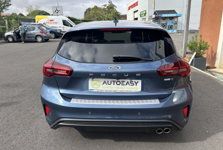 Ford Focus 1.0 Flexfuel/Ethanol E85  125 cv ST-Line Design