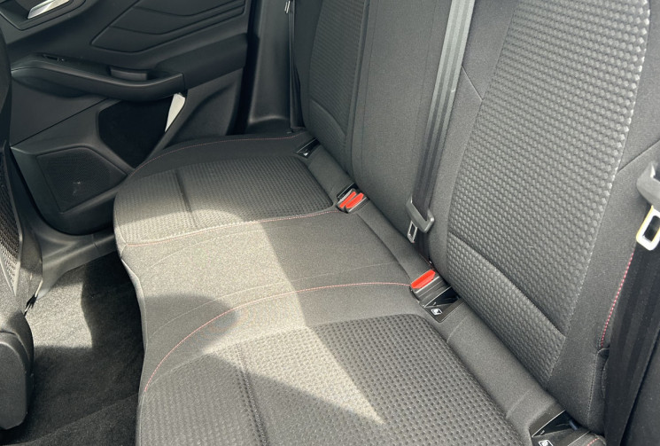 Ford Focus 1.0 Flexfuel/Ethanol E85  125 cv ST-Line Design