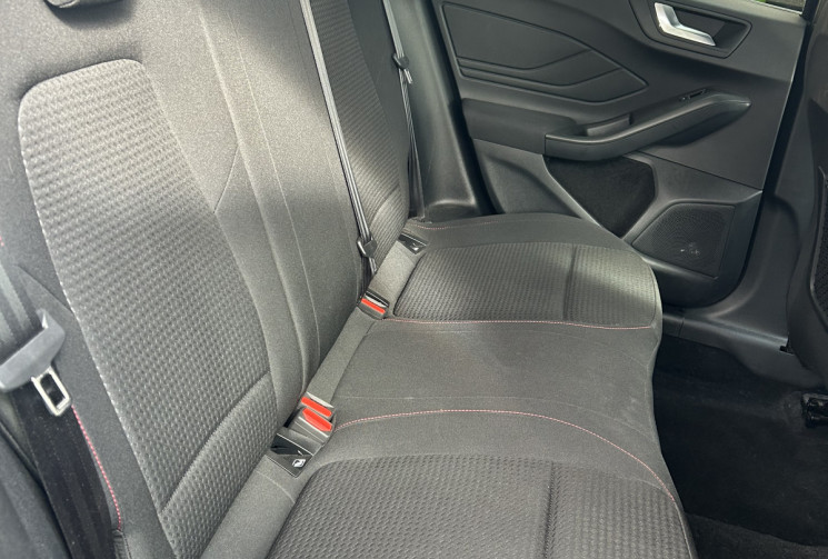Ford Focus 1.0 Flexfuel/Ethanol E85  125 cv ST-Line Design