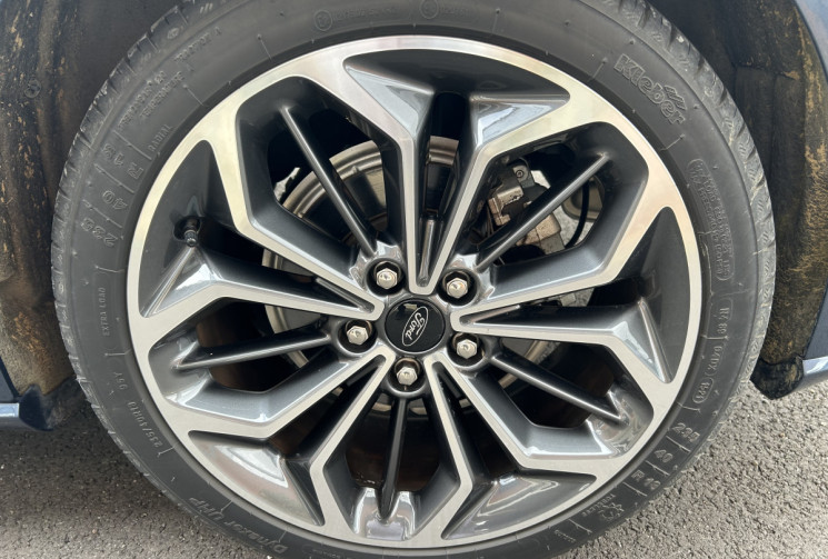 Ford Focus 1.0 Flexfuel/Ethanol E85  125 cv ST-Line Design