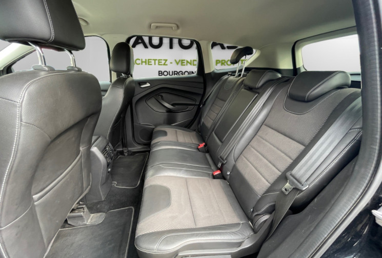 Ford Kuga 2.0 TDCI / 140 CH / TITANIUM