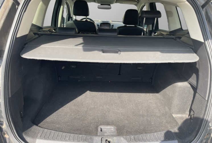 Ford Kuga 2.0 TDCI / 140 CH / TITANIUM