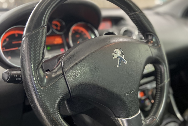 Peugeot 308 1.6 HDI 90 STYLE TOIT PANORAMIQUE