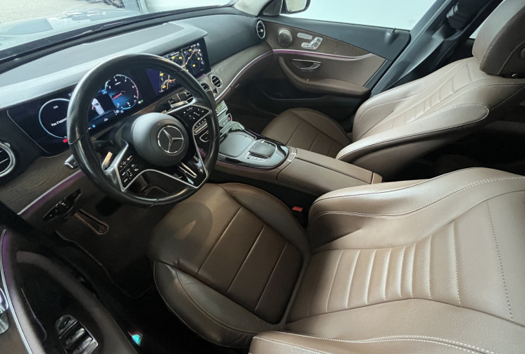 Mercedes CLASSE E 220 d 4MATIC EXCLUSIVE 194 ch / SUIVI MERCEDES / FULL OPTIONS / Vidange de boîte