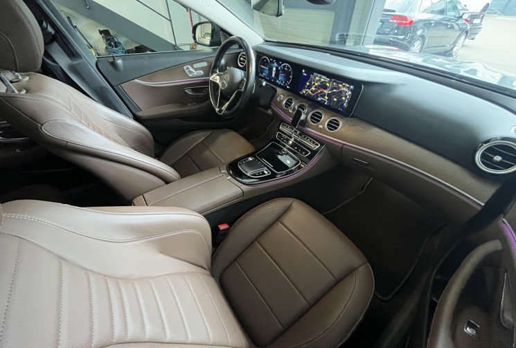 Mercedes CLASSE E 220 d 4MATIC EXCLUSIVE 194 ch/Suivi Mercedes/Burmester/Sièges chauffants AV/AR