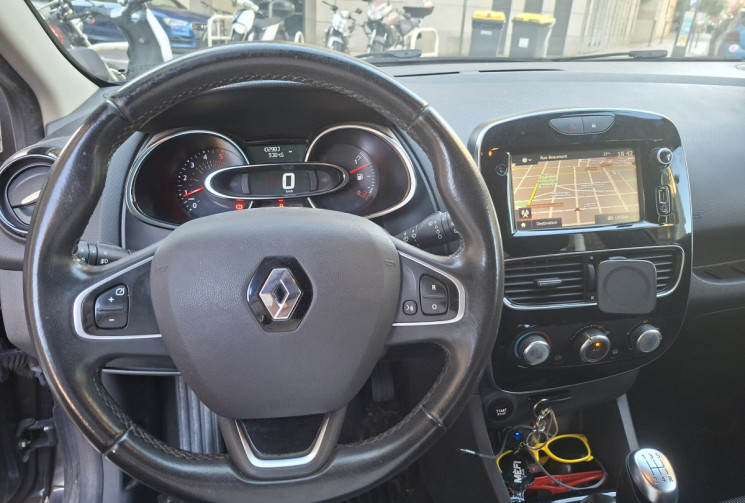 Renault Clio 4 1.5 dci 90 ch BUSINESS 5 PLACES 103000 KMS