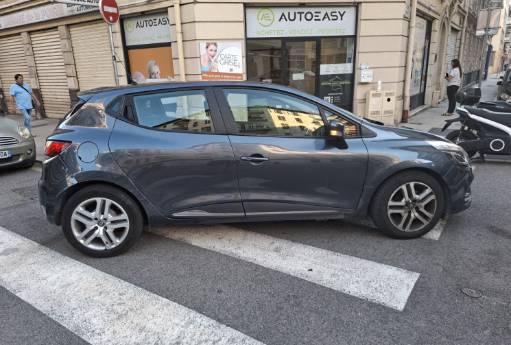Renault Clio 4 1.5 dci 90 ch BUSINESS 5 PLACES 103000 KMS