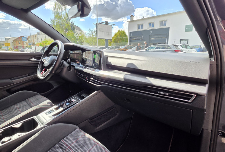 Volkswagen Golf 2.0 TSI 245 ch GTI DSG7
