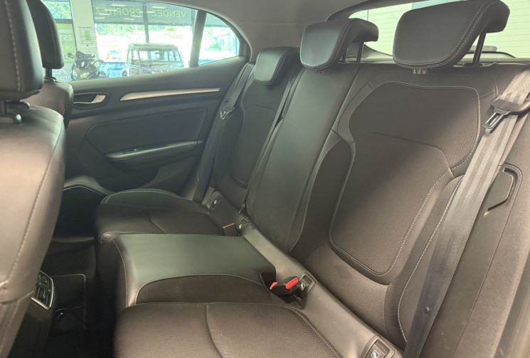 Renault Megane IV Phase 2 21B ntens Hatchback 1.5 Blue dCi 115 ch / Suivi complet Renault