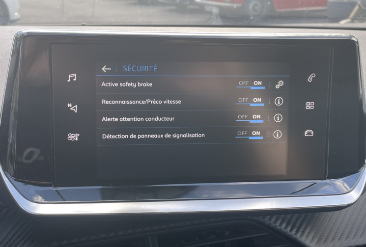 Peugeot 2008 1.5 BlueHDi 130ch S&S Allure EAT8