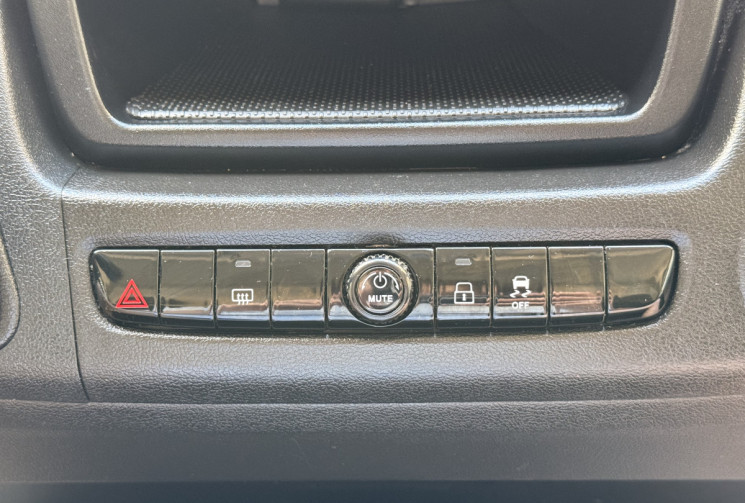 FIAT Ducato Phase II Fourgon 2.2 MJT 140 ch /  PAS DE TVA / Camera de recul / 1ere main