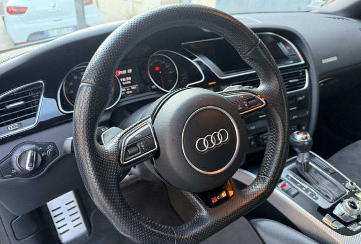 Audi RS5 Quattro Coupé 4.2 FSI V8 32V S-Tronic7 450 cv 