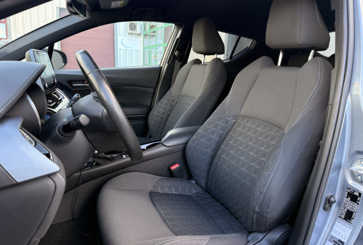 Toyota C-HR Edition Team Deutschland 1.8 VVT-i 122 cv Boite CVT * Carplay * Caméra * Relax * 1 Main