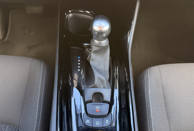 Toyota C-HR Edition Team Deutschland 1.8 VVT-i 122 cv Boite CVT * Carplay * Caméra * Relax * 1 Main