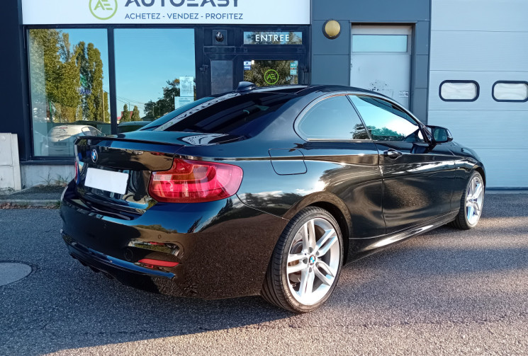 BMW SERIE 2 Coupé 220i 184 ch M-Sport