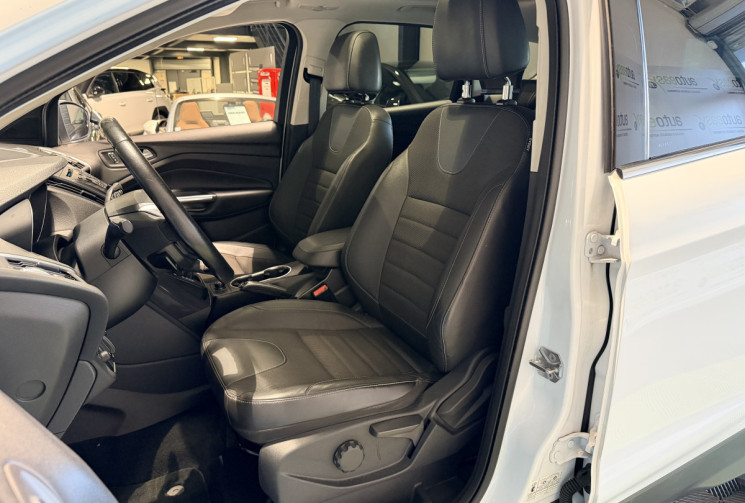 Ford Kuga 1.6 scti 180 ch titanium 4x4 bva