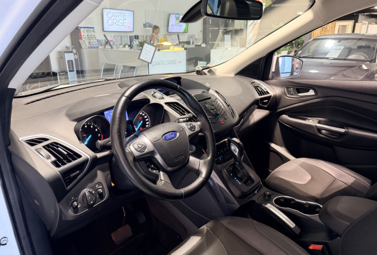 Ford Kuga 1.6 scti 180 ch titanium 4x4 bva